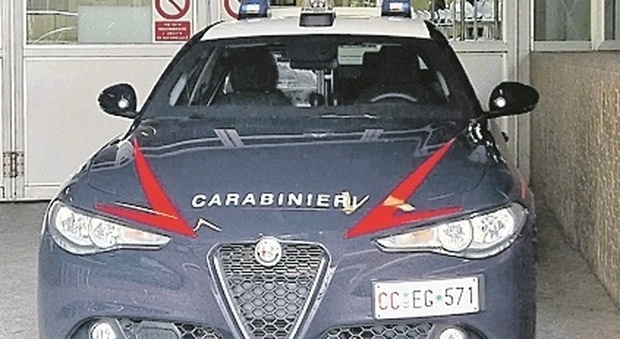 La moto sparisce dal garage del ristorante a Sefro: ritrovata a Frosinone, coppia di ladri denunciata