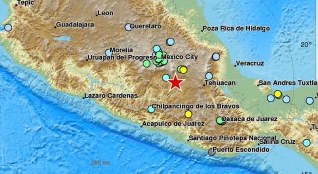 Terremoto, poco fa fortissima scossa in Messico