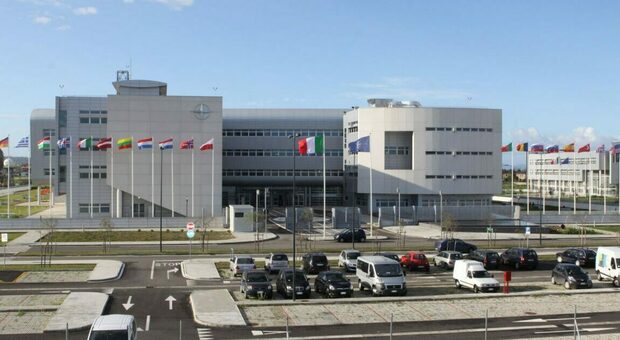 Spie di Mosca in Italia a caccia dei segreti Nato: le “talpe” scoperte a Napoli