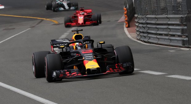 A Montecarlo trionfa Ricciardo, Vettel è secondo