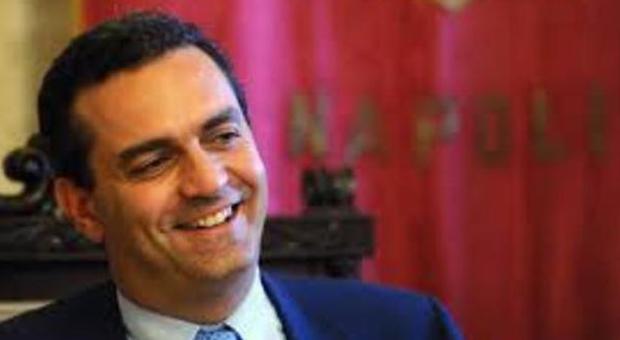 De Magistris per ora torna sindaco di Napoli: reintegrato dal Tar
