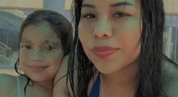 Bambina di 8 anni muore annegata in piscina, risucchiata all'interno del tubo dello scarico: «Il corpo recuperato dopo 13 ore»
