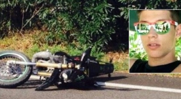 Senigallia, si schianta in moto Muore a 16 anni dopo un sorpasso