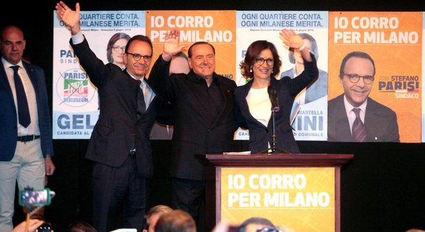 Berlusconi lancia Parisi sindaco: "Stesse parole di 22 anni fa"
