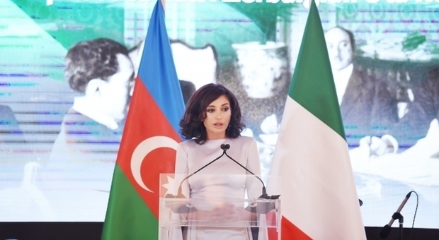 La Repubblica dell’Azerbaigian festeggia i suoi primi 100 anni