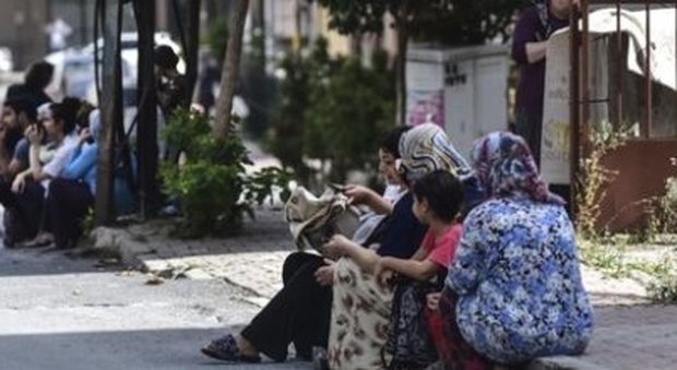 Terremoto, forte scossa a Istanbul: «Momenti di panico»