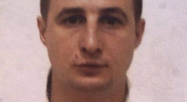 Ricercato dall'Interpol per una mega truffa alle banche in Ucraina, la polizia lo arresta nel Casertano