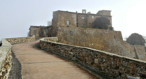 Il castello di Celleno, il borgo fantasma