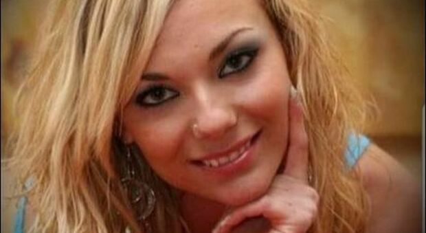 Annamaria Sorrentino, l'ex Miss Campania morta caduta dal balcone. Il marito: «La amavo. Non l'ho uccisa io»