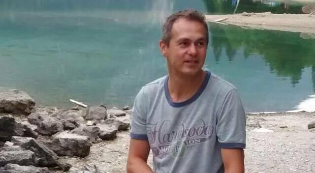 Autopsia sul militare morto per emorragia cerebrale a 46 anni: Emanuele soccorso in ritardo