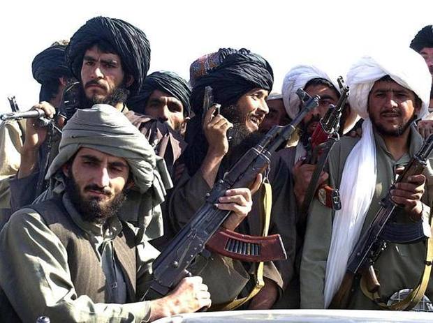 Afghanistan, talebano innesca erroneamente il giubbotto esplosivo e uccide otto compagni
