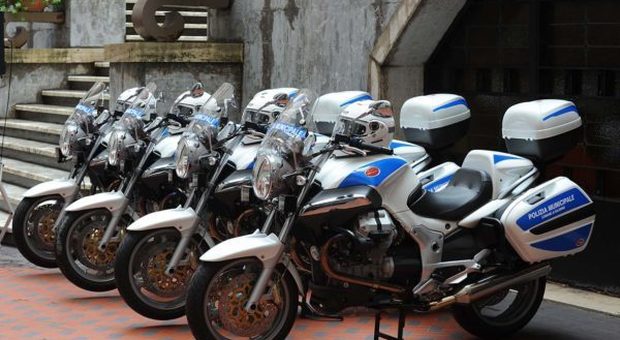 Napoli: stop alla sezione motociclisti, i vigili minacciano lo sciopero