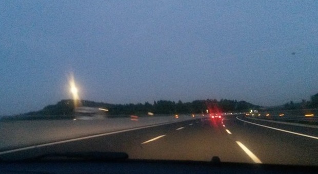 Autostrada in notturna