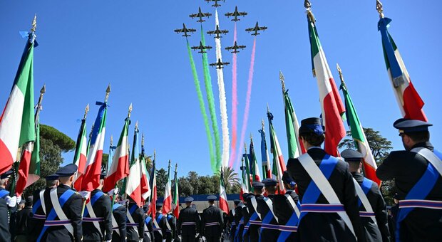 I festeggiamenti dei 10 anni dell'Aeronautica a Roma