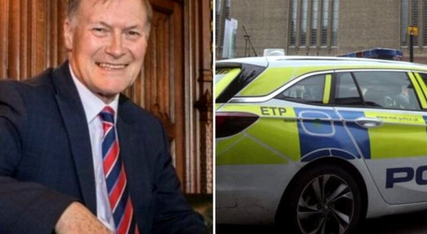 Deputato David Amess accoltellato in chiesa, choc in GB: arrestato l'aggressore