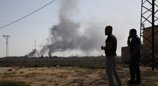 Siria, l'ex sindaco di Kobane: «Jihadisti italiani nelle carceri bombardate»
