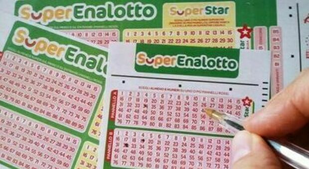 Superenalotto e Lotto, Meloni: «Estrazioni straordinarie dedicate all'emergenza in Emilia Romagna»