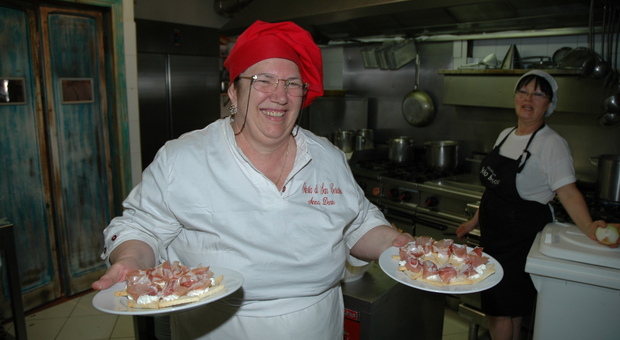Anna Dente, ricoverata in gravi condizioni la maestra di cucina di San Cesareo nota anche in tv