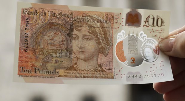 Regno Unito, Jane Austen sulle banconote da 10 sterline: ha sostituito Charles Darwin