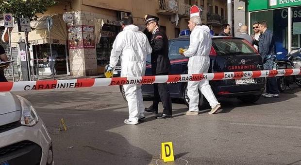 Rapina e spari per assaltare furgone a Castellammare: 50 anni di carcere