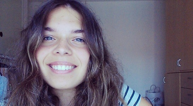Costanza non ce la fa: la 17enne morta 10 giorni dopo l'incidente