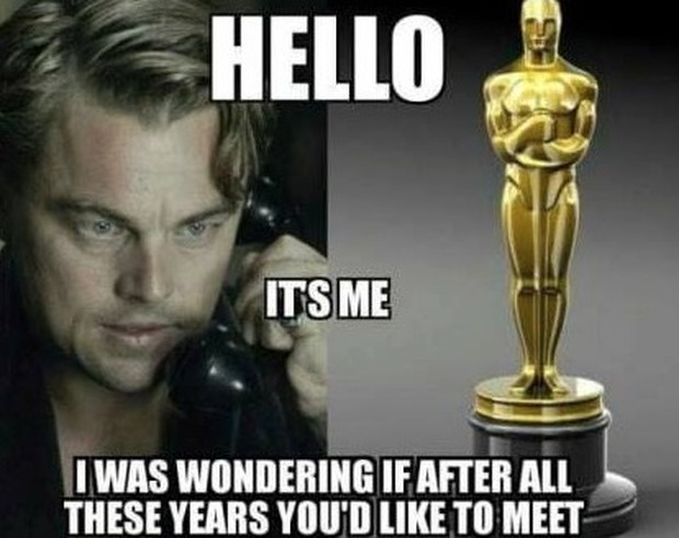 Dai meme su DiCaprio al rompicapo della statuetta: i social impazziscono nella notte degli Oscar