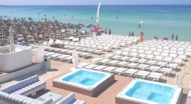 Due weekend sold-out sulle spiagge del Salento: il 25 aprile parte l'estate
