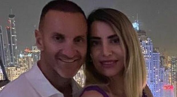 Fabrizio Iacorossi gravissimo dopo l'incidente in bici, la moglie del persona trainer: «Pregate per noi»