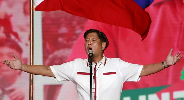 Filippine, il figlio del dittatore Marcos nuovo presidente a 36 anni dalla deposizione del padre