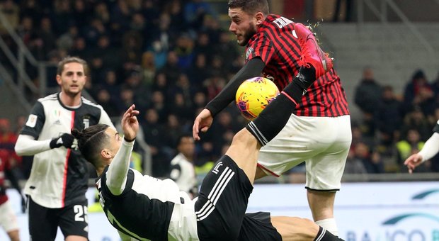Il rigore di Ronaldo salva la Juve, Milan furioso con Valeri: 1-1 a San Siro