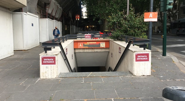 Riapre anche in ingresso la stazione della Metro Barberini