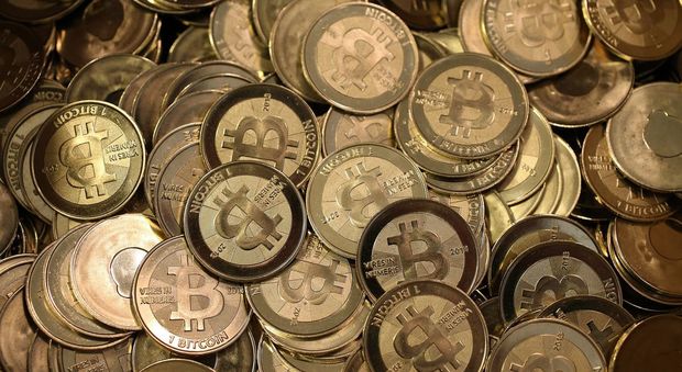 Bitcoin, il superesperto: "Entro il 2020 varrà 2 milioni di dollari, oppure zero"