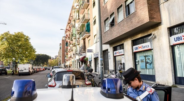 Milano, neonato muore in casa della babysitter: ipotesi rigurgito, si indaga