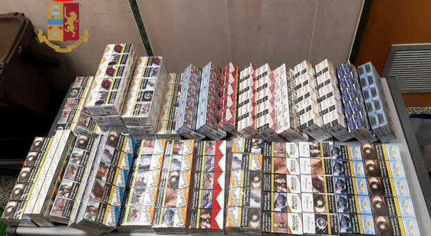 Napoli: sequestrati 30mila pacchetti di sigarette di contrabbando al Borgo Sant'Antonio Abate