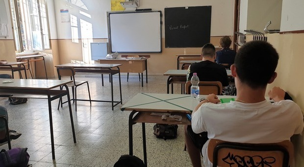 Da venerdì scuole chiuse nel distretto di Belluno: superata l'incidenza di 250 casi su 100mila abitanti