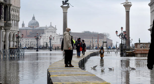 Meteo, sarà sempre più estremo: ondate di calore, Venezia fra le citta a rischio