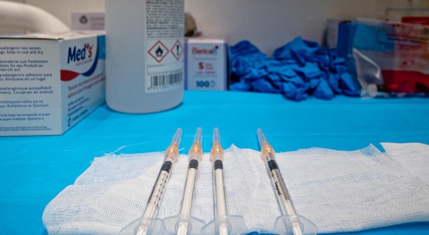 Perugia, è allergica al vaccino:viene multata come se fosse No vax