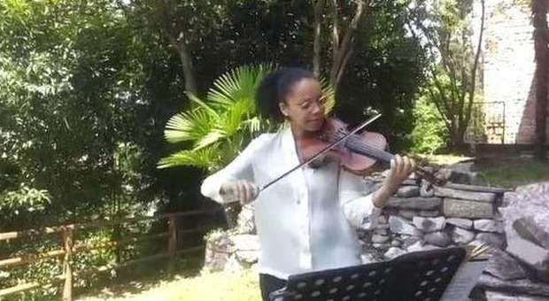 La violinista Katiane