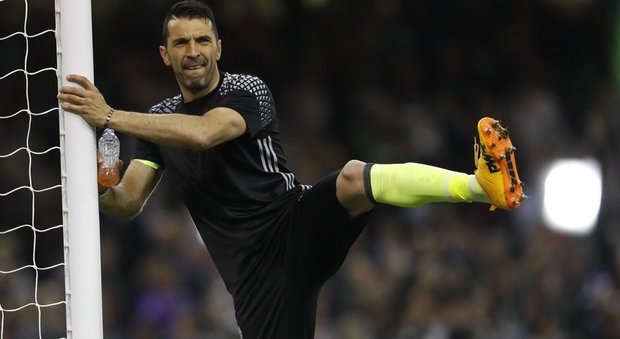 immagine Gigi Buffon, una carriera in bianco nero e azzurro