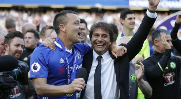 Premier League, il saluto di Conte: «Due anni di successi, grazie Chelsea»