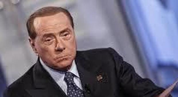 Berlusconi condannato a pagare 50mila euro al pm