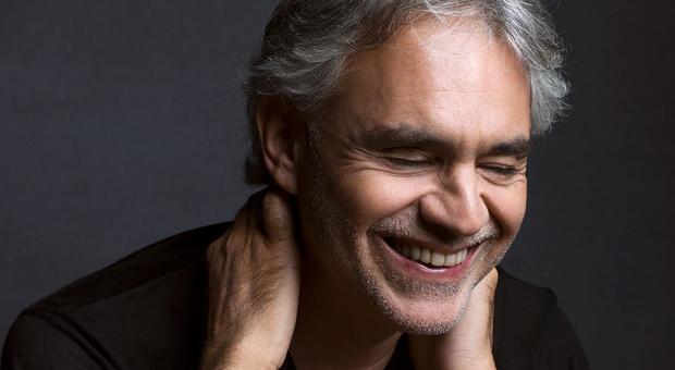 Andrea Bocelli dice “Sì”: il nuovo album di inediti uscirà il 26 ottobre, oggi il primo singolo “If Only”