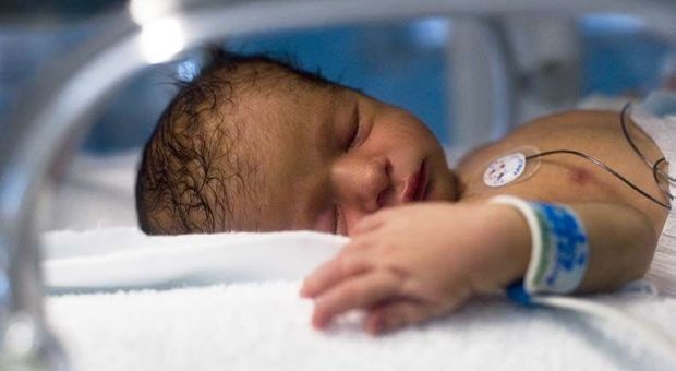 Il bambino è nato durante la notte in ambulanza a Ceneselli