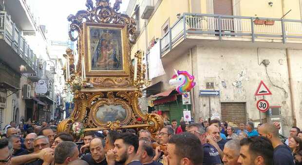 Niente processione per la Madonna della Neve: «Ancora pochi vaccinati»