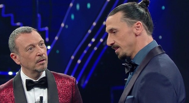 Zlatan Ibrahimovic, il campione non si presenta all'Ariston. Amadeus: «C'è stato un incidente». Poi accade l'incredibile