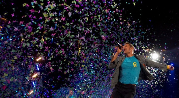 Biglietti dei Coldplay online a prezzi stracciati: ma era una truffa
