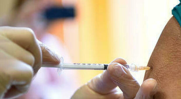Per un errore del personale, a sei persone è stata iniettata la fisiologica al posto del vaccino anticovid