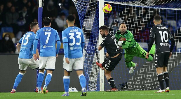 Napoli-Empoli 0-1, decide Cutrone e Spalletti scivola al quarto posto