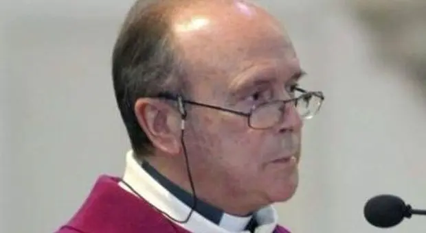 Monsignor Fausto Bonini: sua l'iniziativa dei buttafuori davanti al Duomo di Mestre