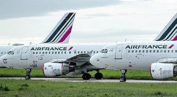 Air France, 7 miliardi di aiuti di Stato: ok di Bruxelles in sole tre settimane